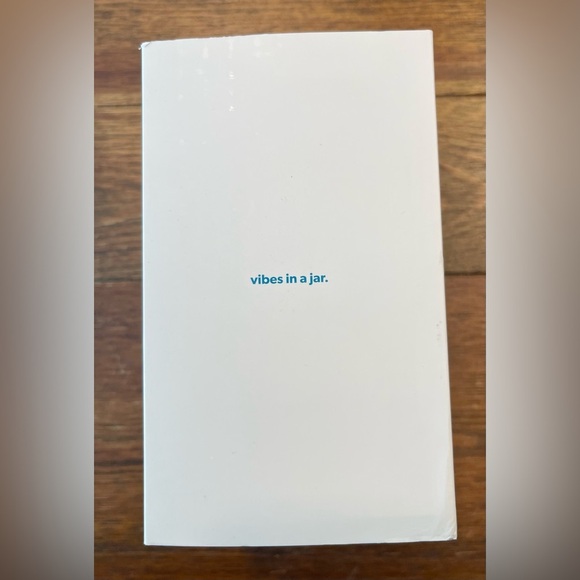 Melto | Peony & Charcoal | Bougie Scented Candle | Natural | 7.5 oz - Picture 6 of 9